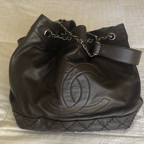 CHANEL Handbags - CHANEL Dark Brown Large Expandable Tote Vintage
